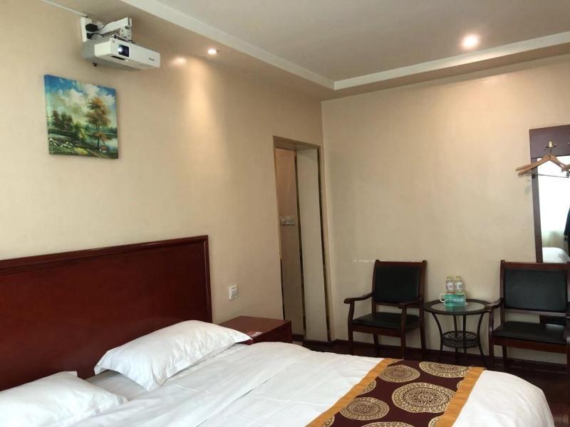 Greentree Inn Shandong Heze Mudan Road Bus Terminal Station Express Hotel Εξωτερικό φωτογραφία
