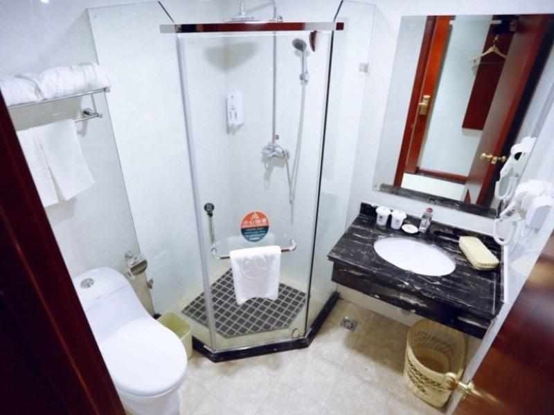 Greentree Inn Shandong Heze Mudan Road Bus Terminal Station Express Hotel Εξωτερικό φωτογραφία